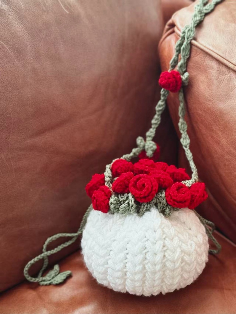 Handmade White Crochet Floral Crossbody Bag with Red Roses